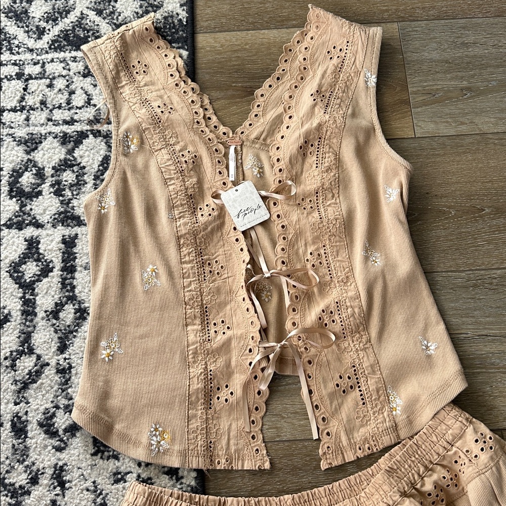NWT Free People Gesibelle Embroidered Skirt set - Picture 10 of 12